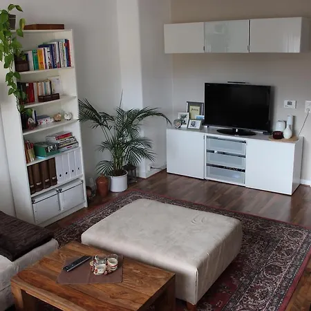 Zv2001 Private & - Agency Homestay Hannover